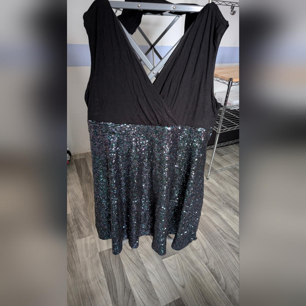 TORRID Sequin Skater Dress Womens Plus Size 26 Black Swiftie Cocktail Sparkle